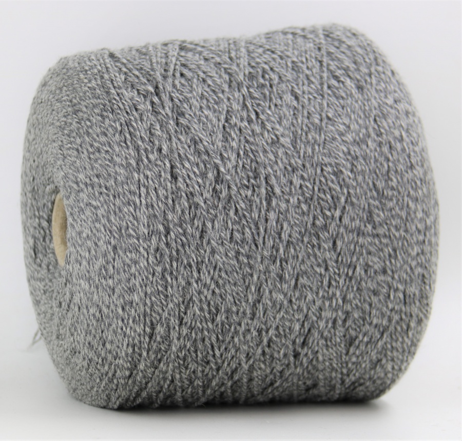 PEPITA  3*2/14 1012 GRIGIO CHIARO/SCURO 410 грамм